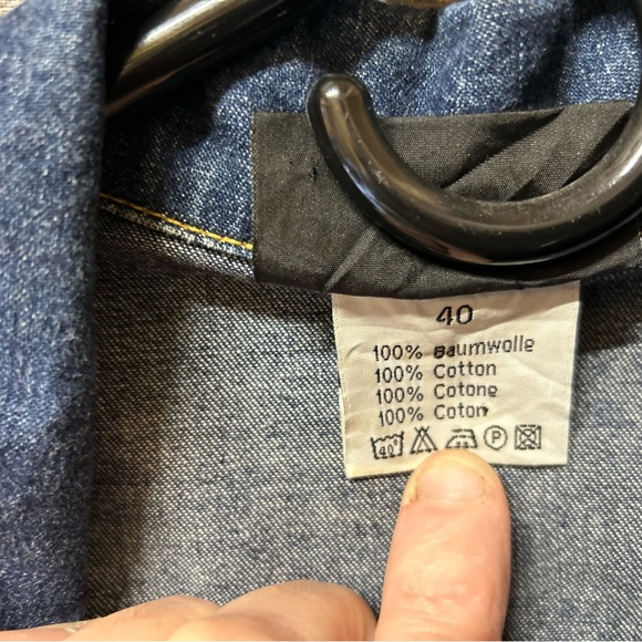 Vintage Hand Painted Jean Jacket - Picture 4 of 4